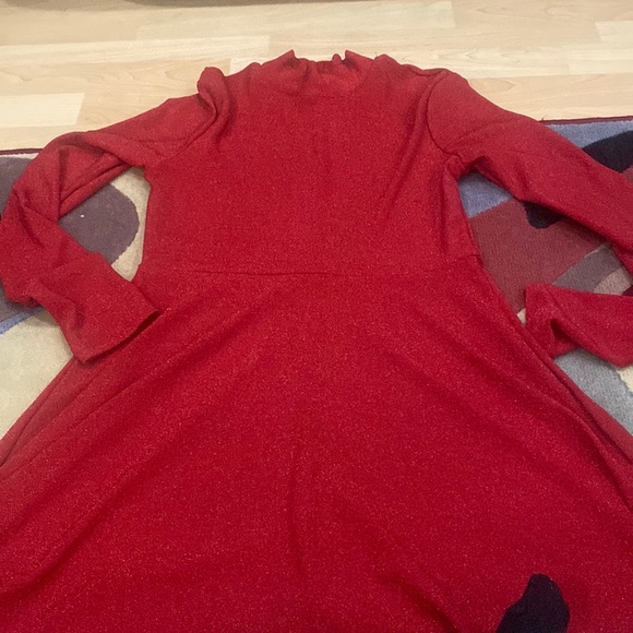 dress - Picture 1 of 2